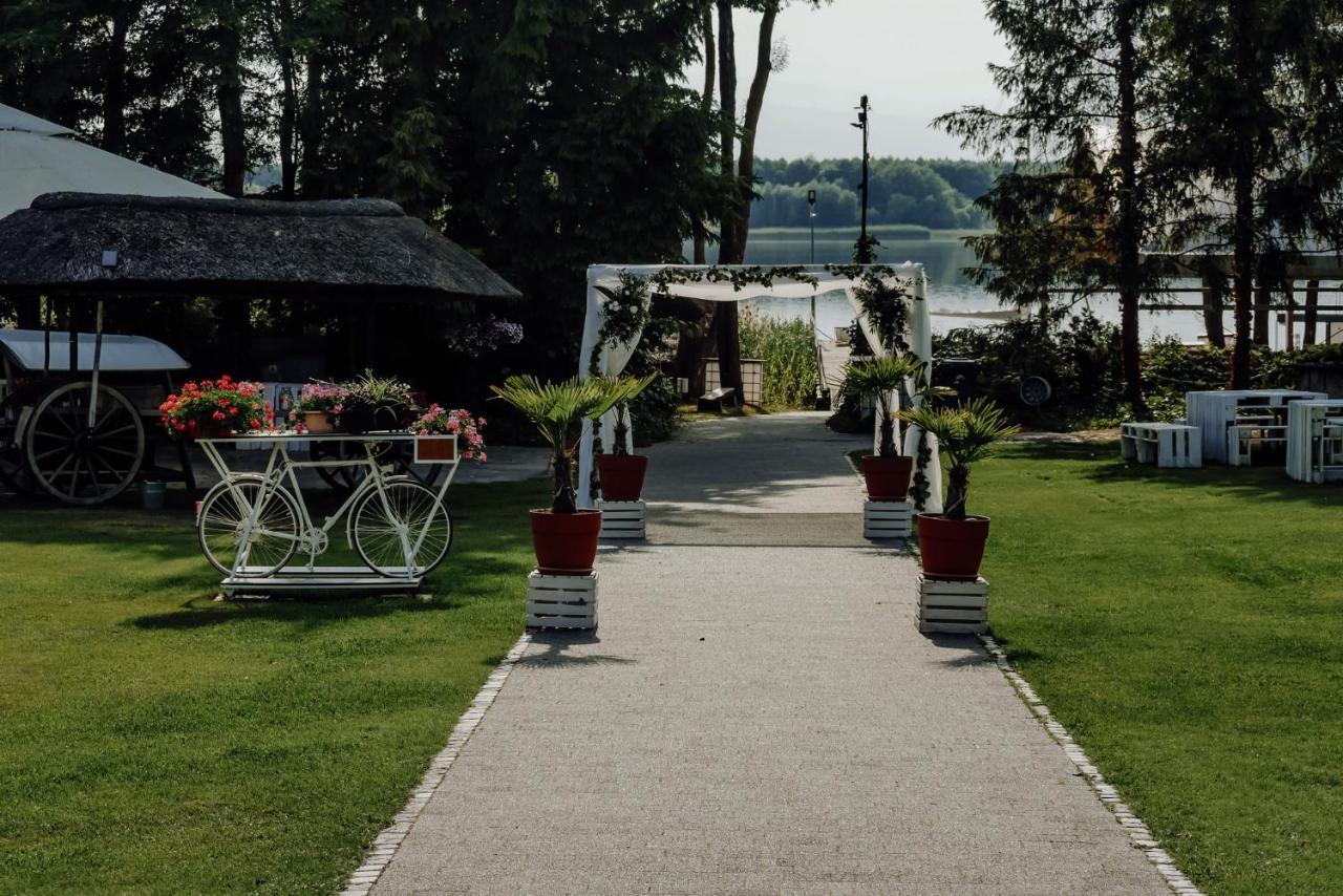 Dom Wypoczynkowy "Pod Strzecha" W Giewartowie Exteriér fotografie